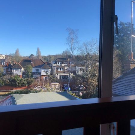 Peaceful Studio-Flat With Driveway In Golders Green Διαμέρισμα Λονδίνο Εξωτερικό φωτογραφία